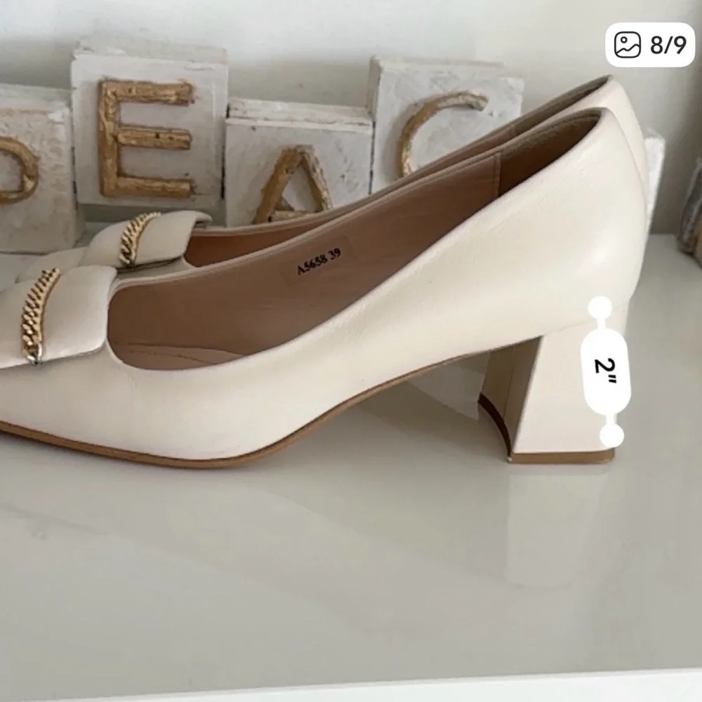 Napoleoni Italy Ivory Leather Heels – EU 39 / US 9 ✨